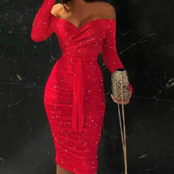 Glittery Ruched Red Dress - Picture 3 of 3